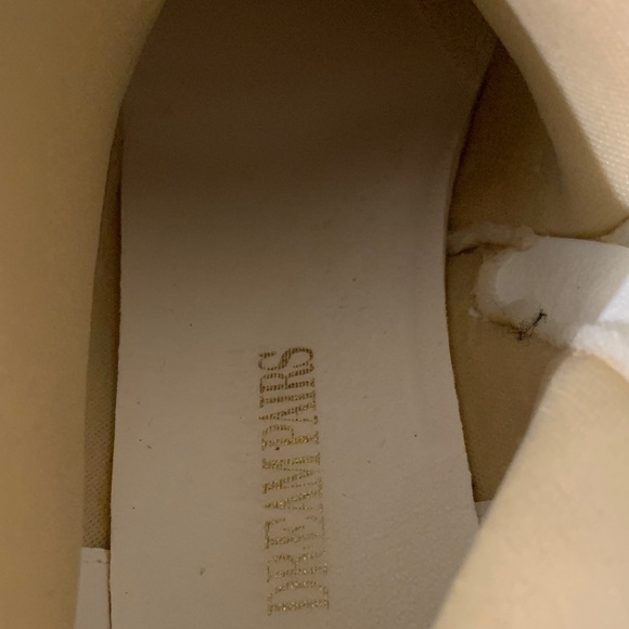 Dream Pairs White Ankle Boots - Picture 15 of 16